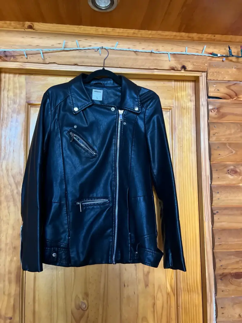Chaqueta de ecocuero negro - 3