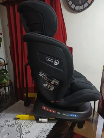 Silla de auto Bebesit Premium negra - miniatura 3