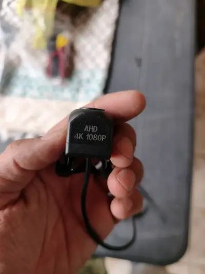 Radio de auto con pantalla táctil - miniatura 4