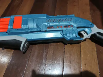 Lanzador de juguete Nerf Elite 2.0 - miniatura 1