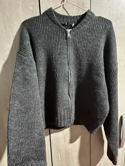 Chaqueta de punto gris cierre - miniatura 1
