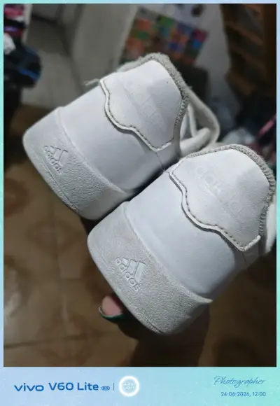 Zapatillas blancas para niñ@ - miniatura 2