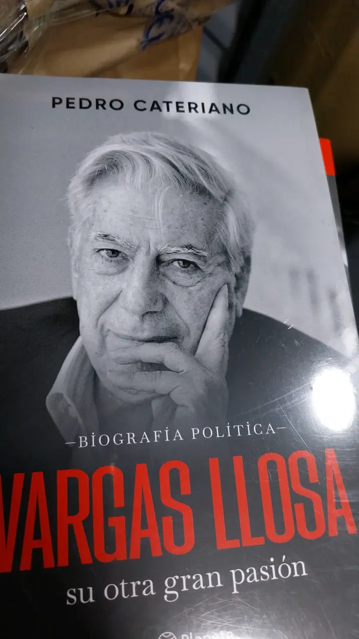 Biografía política de Vargas Llosa