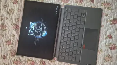 Lenovo Idea Tab Pro con teclado - miniatura 2