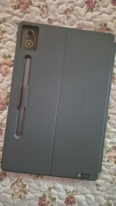 Lenovo Idea Tab Pro con teclado - miniatura 4