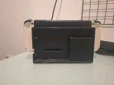 Nintendo Switch V2 - miniatura 3