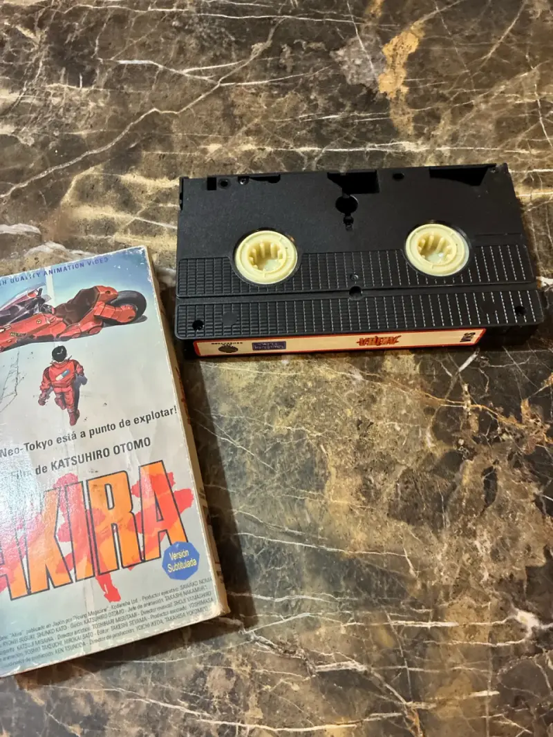 Cinta VHS de Akira subtitulada - 5