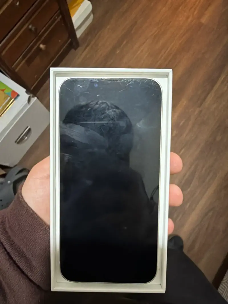 iPhone 13 - 5