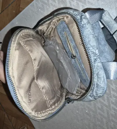 Morral UMBRALE pequeña acolchada azul - miniatura 3