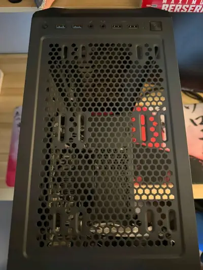 Se vende pc gamer sin tarjeta grafica - miniatura 1