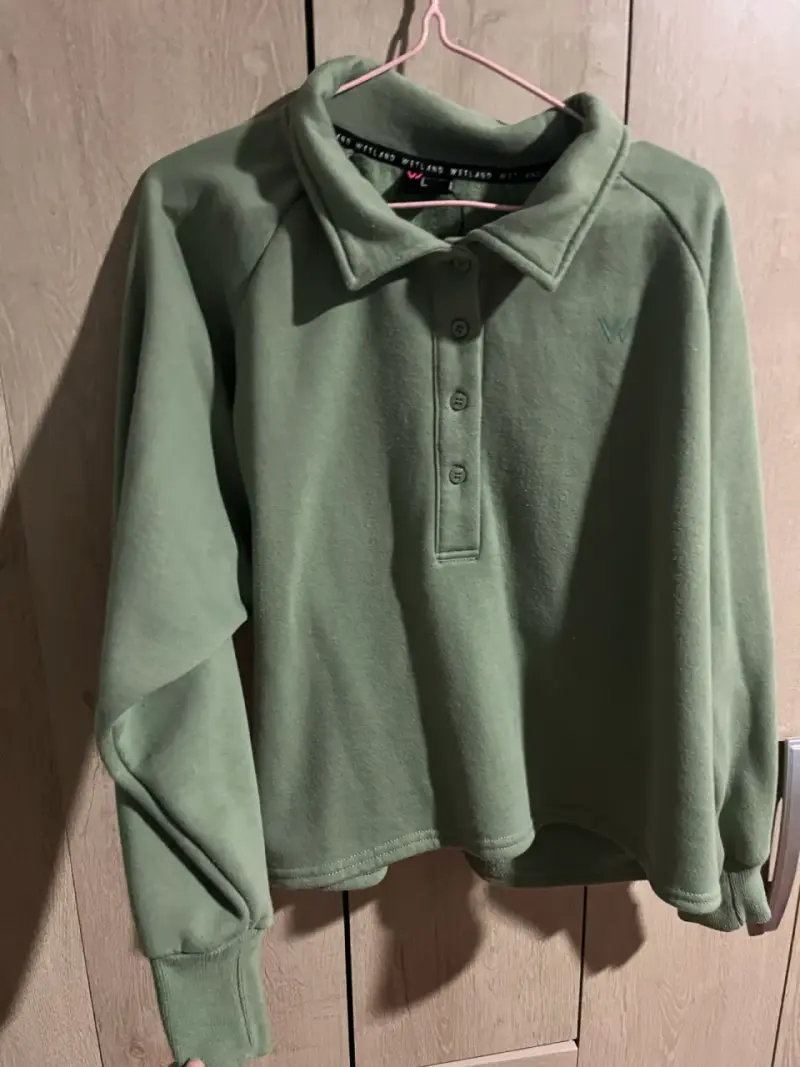 Polera verde manga larga - 2