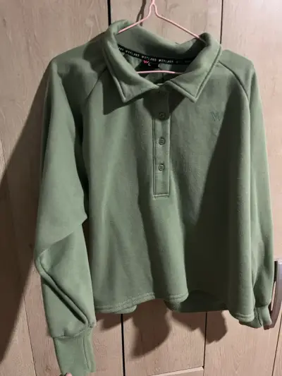 Polera verde manga larga - miniatura 2