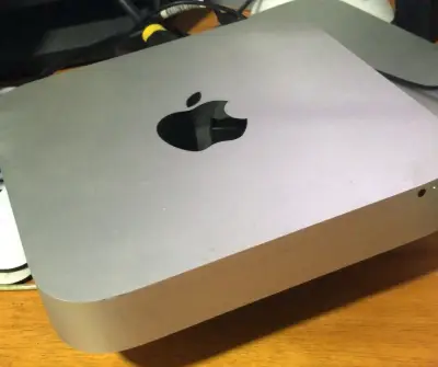 Mac Mini Apple (late 2012) - miniatura 1