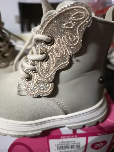 Botines beige para niña - miniatura 3