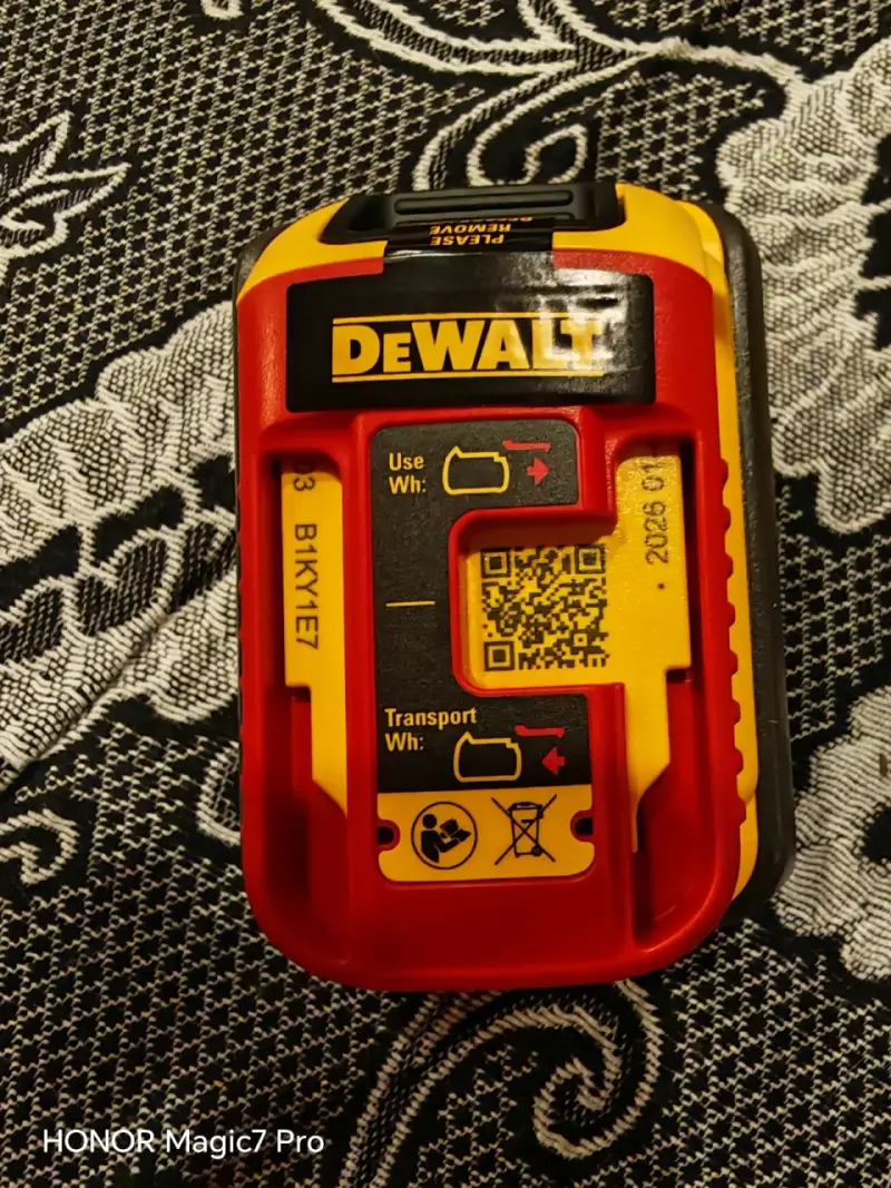 Batería DeWalt FlexVolt 6Ah - 4