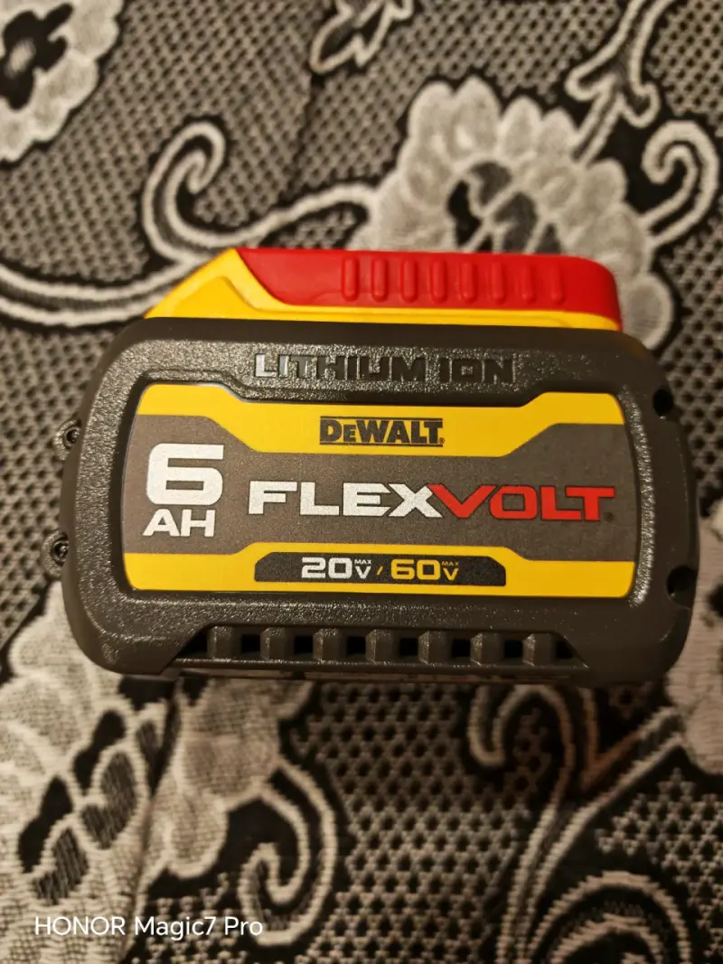 Batería DeWalt FlexVolt 6Ah - 5