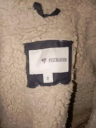 Parka negra con forro de lana - miniatura 4