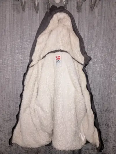 Chaqueta negra con interior de chiporro - miniatura 2