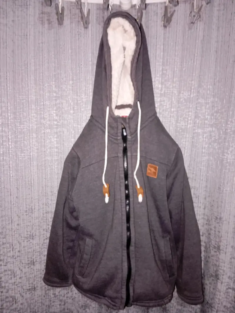 Chaqueta negra con interior de chiporro - 5