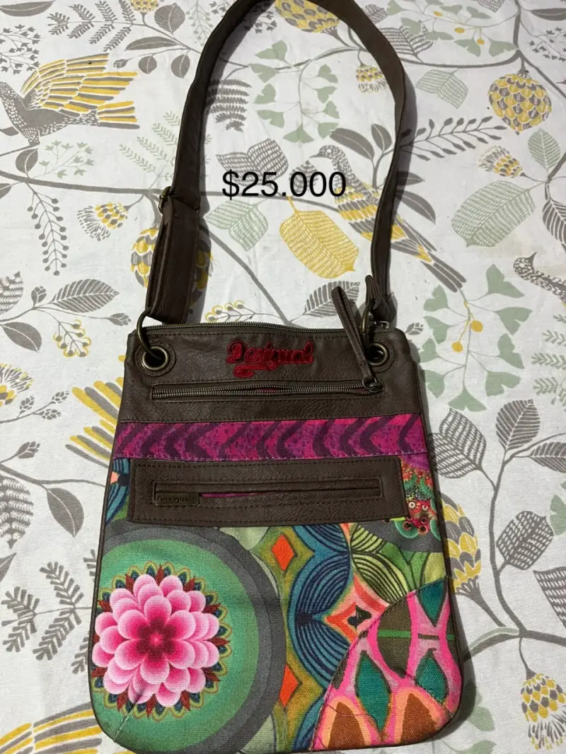 Cartera de tela colorida - 4