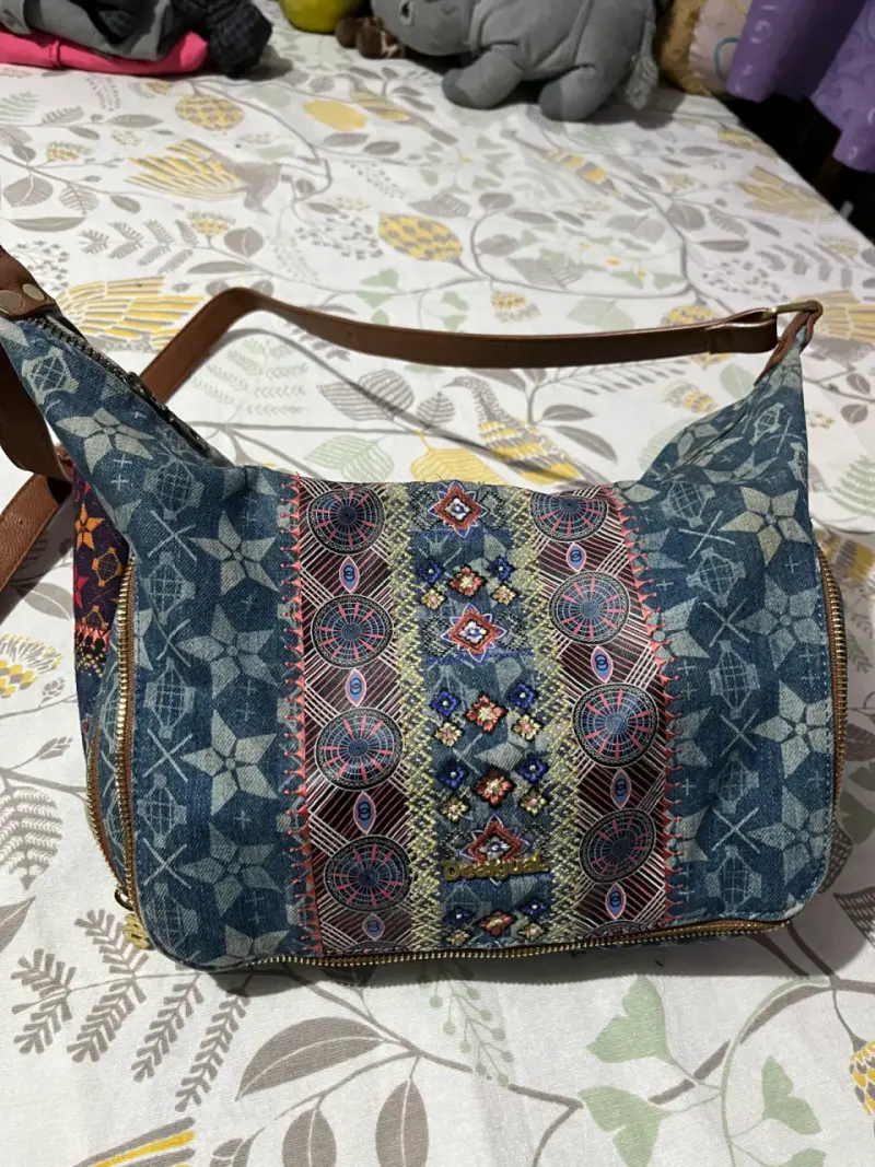Cartera de tela colorida - 5