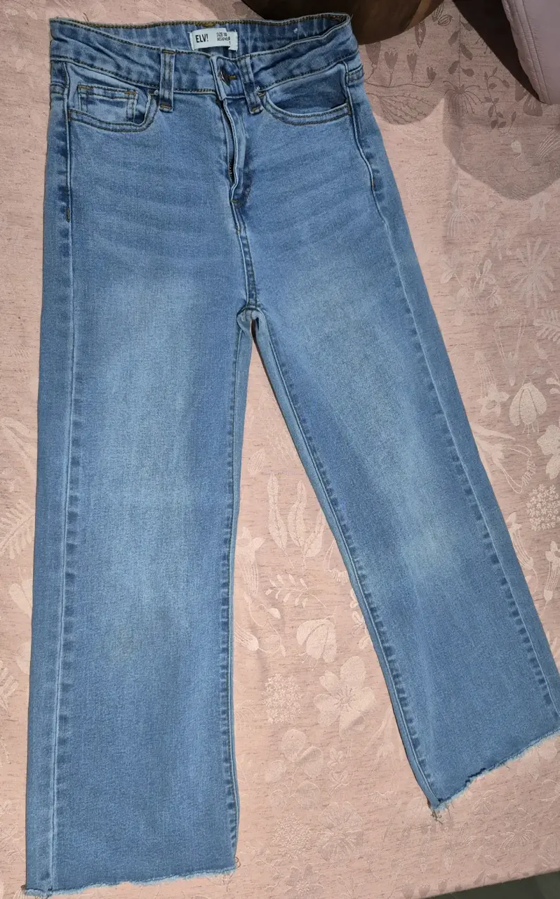 Jeans Niña usados excelente estado - 4