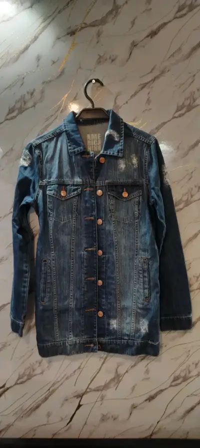 Chaqueta de mezclilla desgastada americanino - miniatura 1