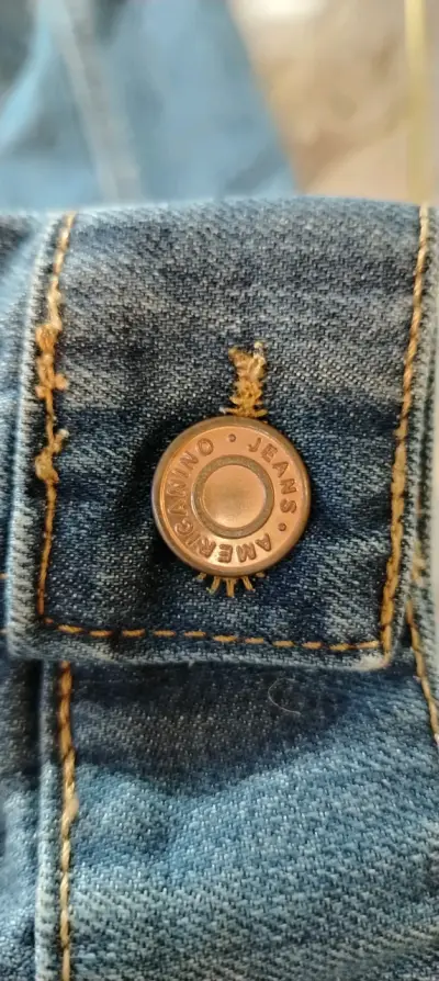 Chaqueta de mezclilla desgastada americanino - miniatura 5