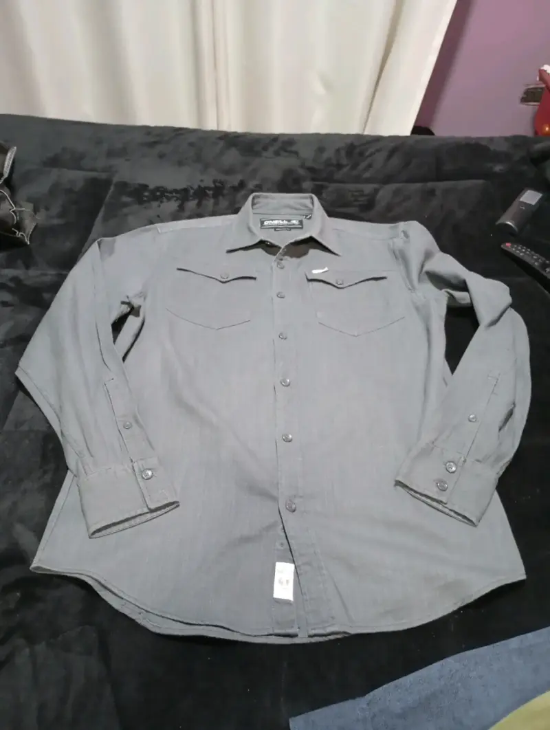 Chaqueta gris con capucha - 5