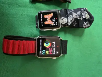 Conjunto de Smartwatch con correas - miniatura 2