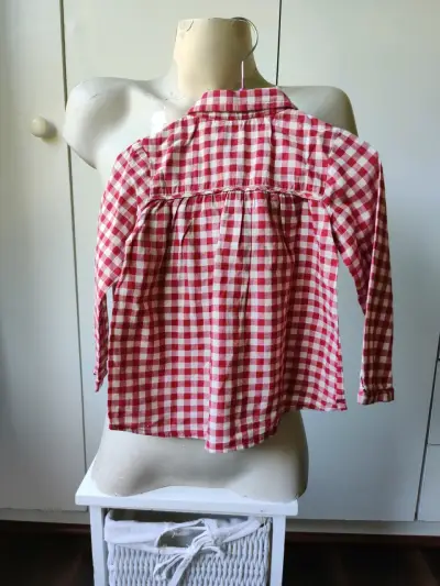 Camisa a cuadros roja y blanca - miniatura 2