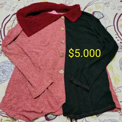 Sweaters y chalecos - miniatura 1
