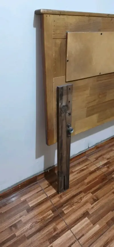 Respaldo de cama de madera - miniatura 4