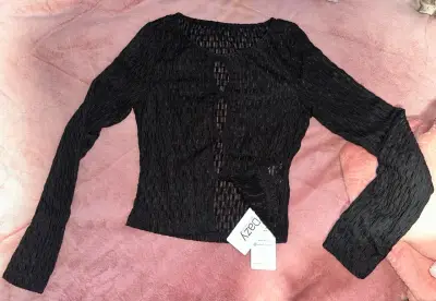 Top negro Shein - miniatura 1