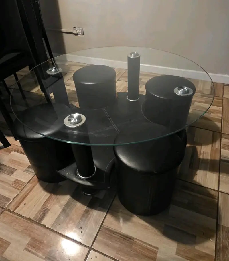 Juego de comedor con mesa de vidrio - 2