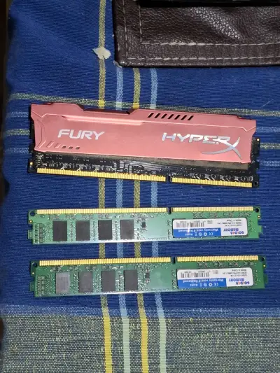 Memorias RAM DDR3 HyperX y GoldKey - miniatura 1