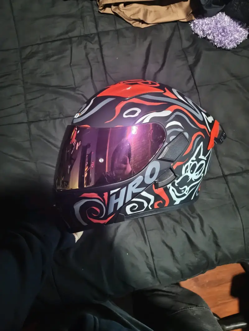 Casco moto HRO diseño moderno - 1