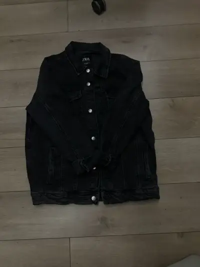 Chaqueta negra zara de mezclilla - miniatura 1