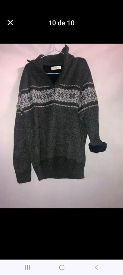 Suéter gris con diseño de copos - miniatura 2