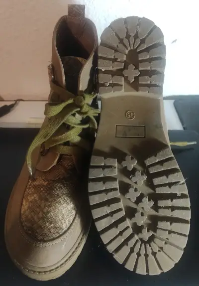 Botines Sybilla beige con cordones - miniatura 3