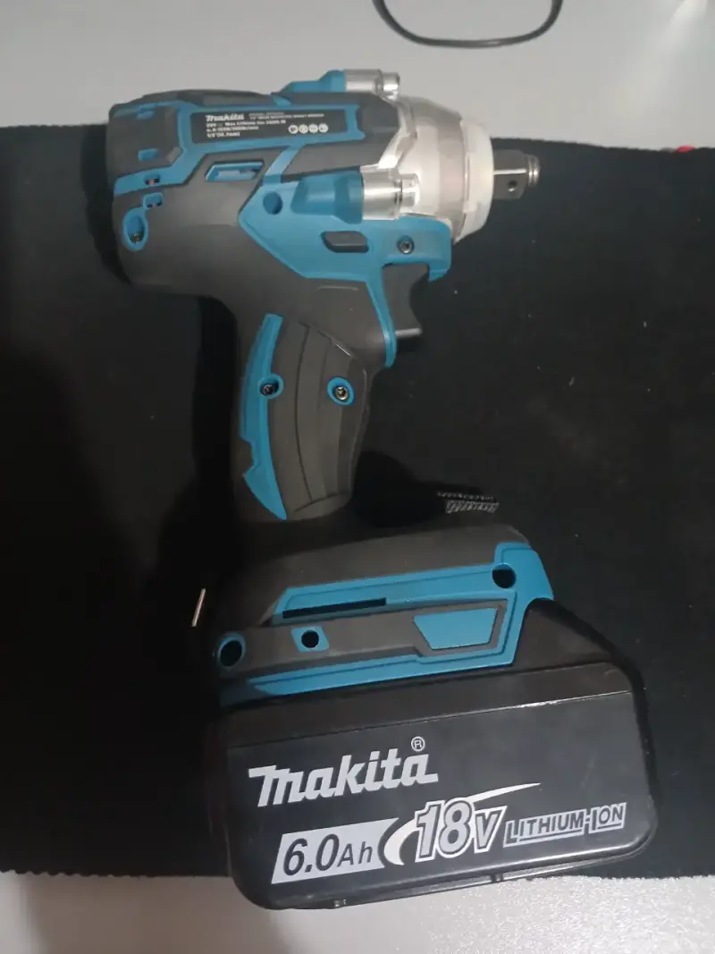 Taladro Makita 18V 6.0Ah - 1