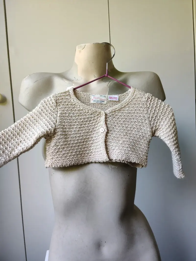 Chaleco tejido beige para bebé - 3