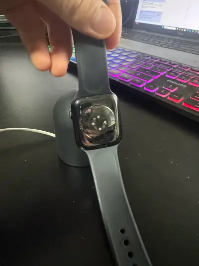 Apple Watch Serie 8 45mm - miniatura 2