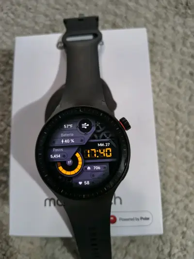 Reloj inteligente negro Polar - miniatura 1