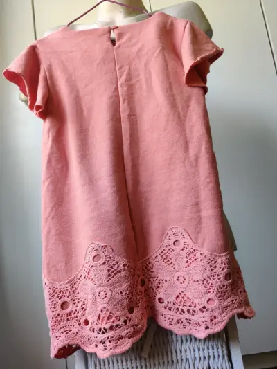 Vestido rosado con encaje floral HUSH PUPPIES - miniatura 4