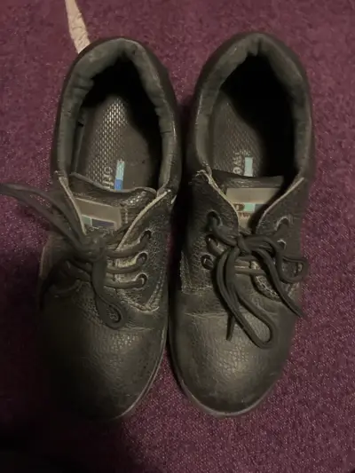 Zapatos negros de cuero - miniatura 1