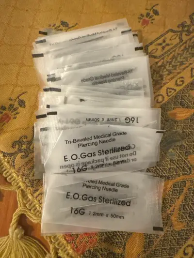 Agujas americanas de perforación 16G 105 unidades - miniatura 1
