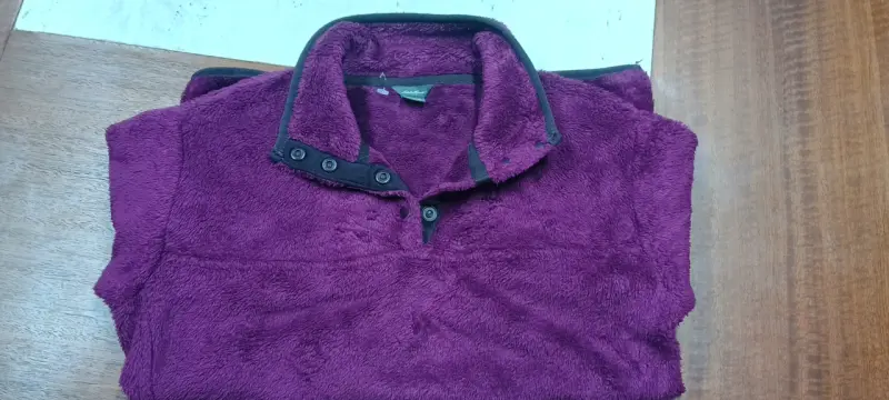 Polar morado con botones - 2
