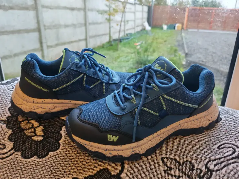 Zapatillas outdoor azul oscuro - 5