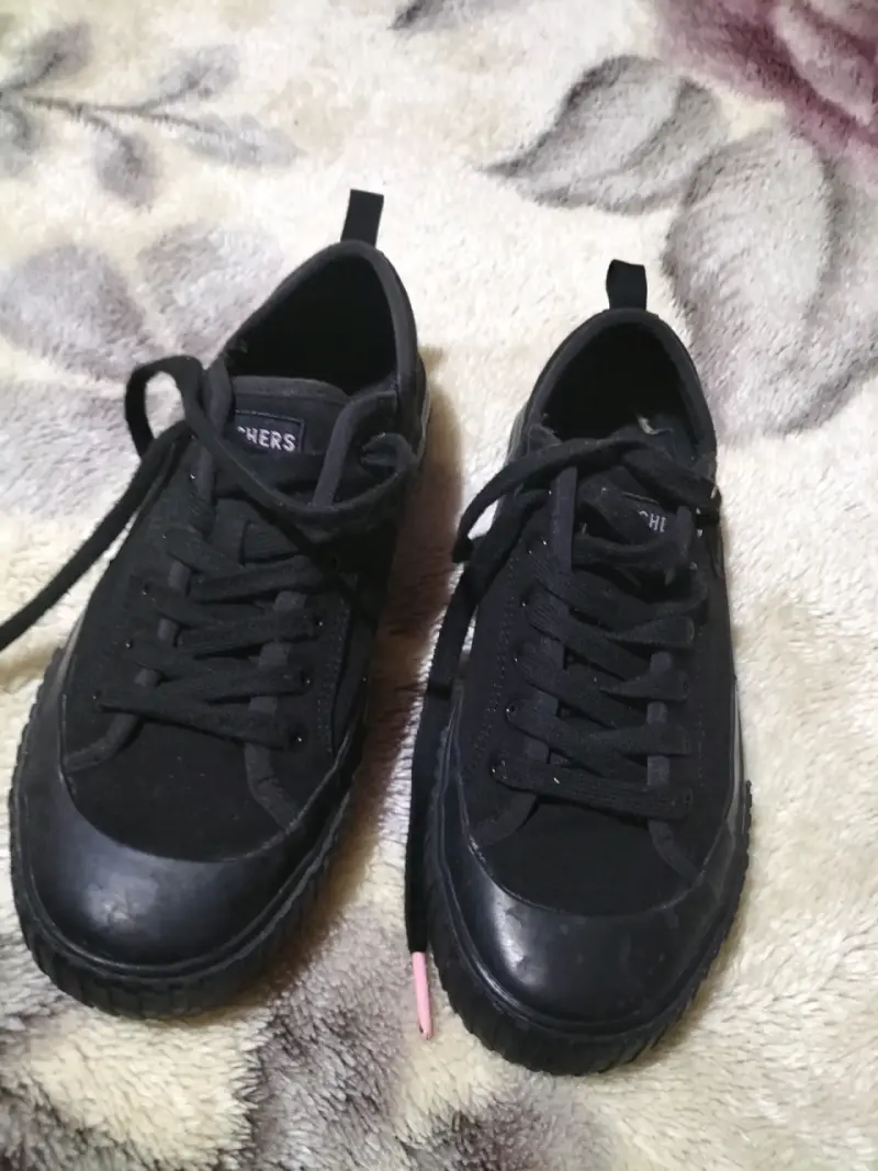Zapatillas negras Skechers casuales - 2